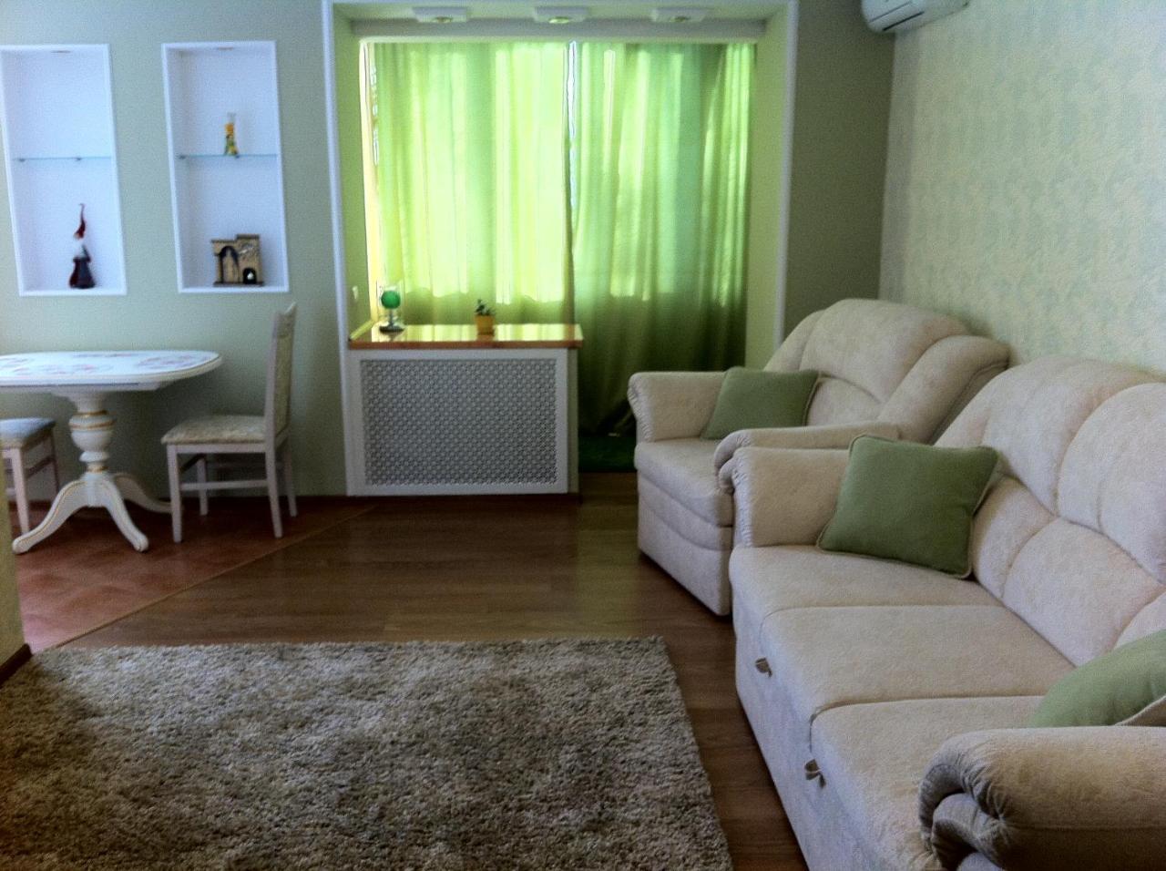 Красивая Дизайнерская Квартира Возле Метро Бот. Сад Kharkiv Extérieur photo